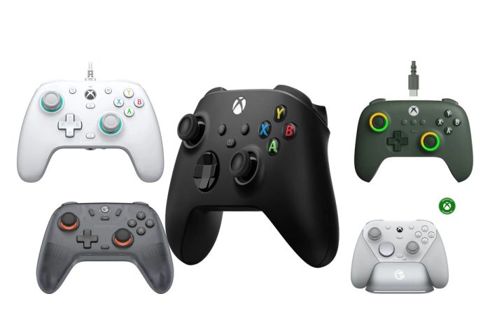 Controle sem fio Xbox original ao centro, com GameSir G7 SE, 8BitDo Ultimate C, GameSir T4 Nova Lite e GameSir G7 Pro