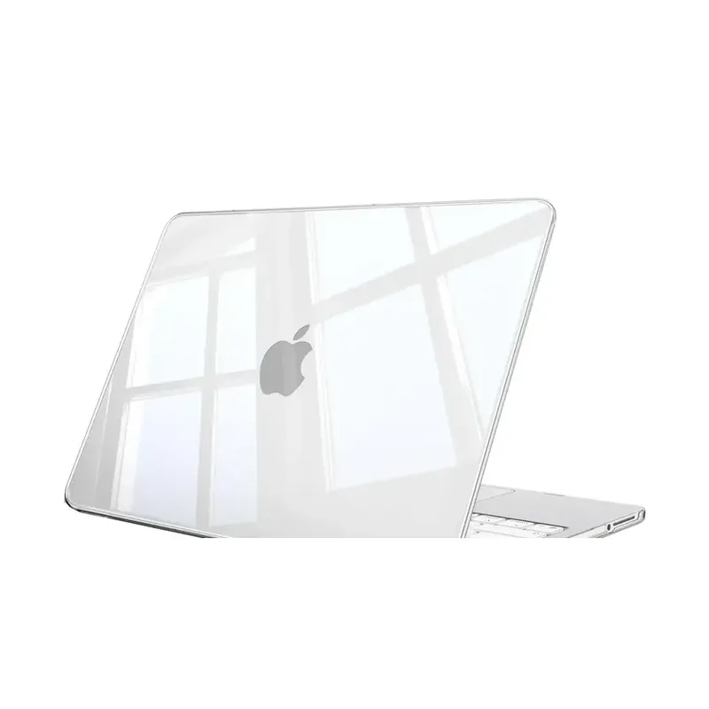 Capa rígida transparente Fintie encaixada num MacBook Neo prateado