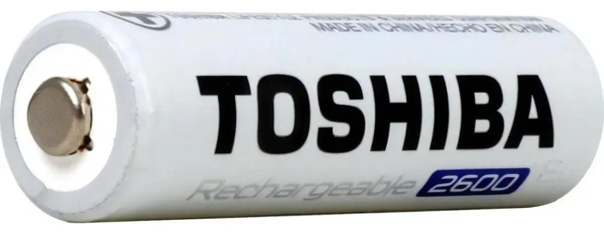 Toshiba AA 2600 mAh com 4: pronta para uso, segura 70% da carga em 1 ano